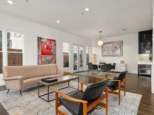 3710 Holland Ave APT 8, Dallas, TX 75219