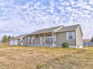 1638 Country Club Estates Ave #365, Estherville, IA 51334