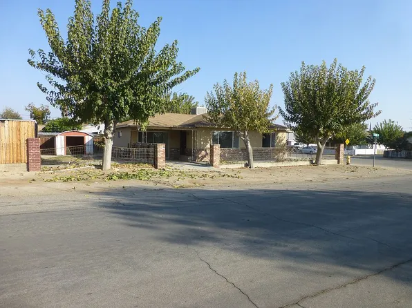 501 Van Buren St, Taft, CA 93268