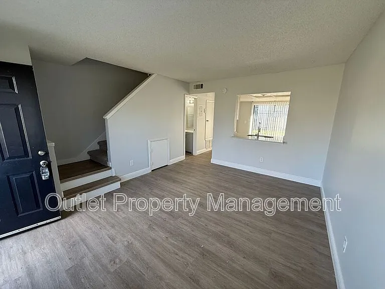 12034 Tift Cir #12038TIF — Photo 3