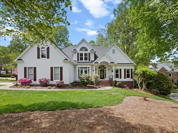101 Haywood Hall Ln, Cary, NC 27519