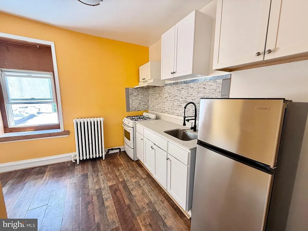 1 bed, 2682 sqft, $1,100 — Photo 1