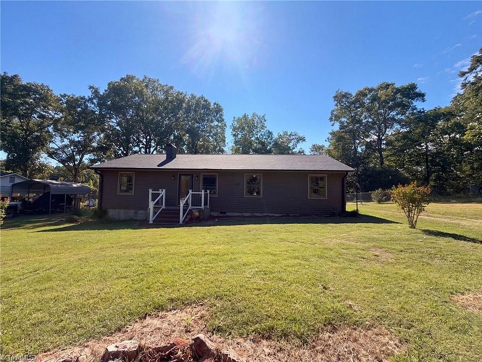 1st image of 231 Oakgrove Rd