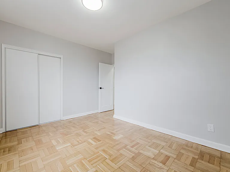 130 Jameson Ave — Photo 62