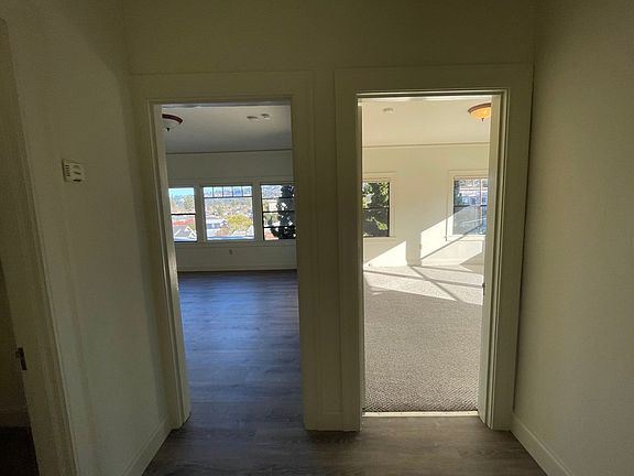 2nd image of 5339 Broadway APT 206
