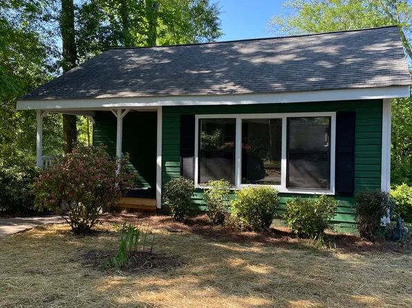 19 2nd St, Newnan, GA 30263