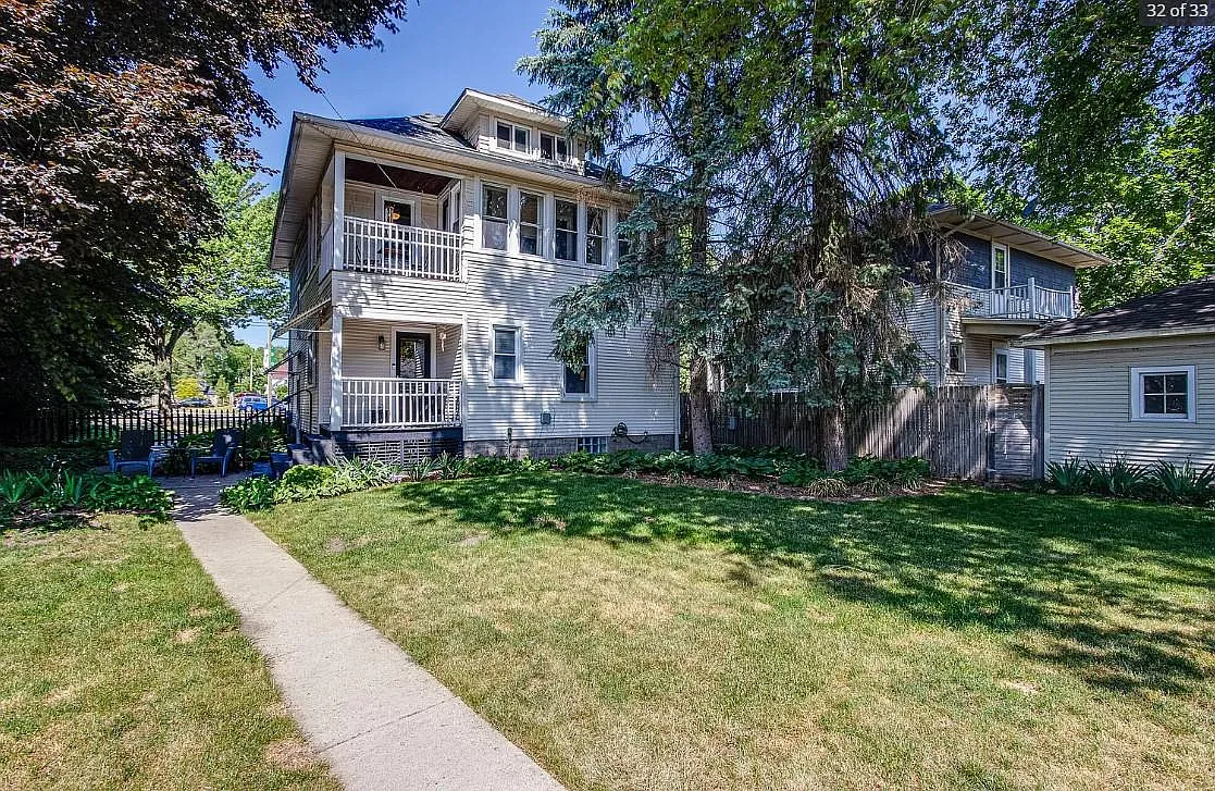 756 Stocking Ave NW — Photo 2