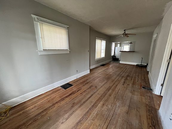 5th image of 620 E Louisiana St