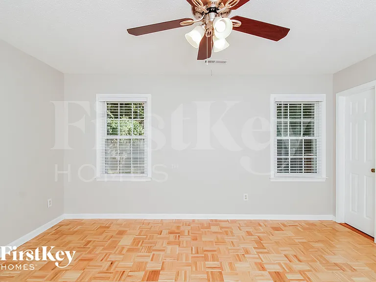 5807 Running Ridge Rd — Photo 6