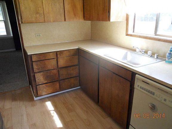 4th image of 5415 NE 219th St