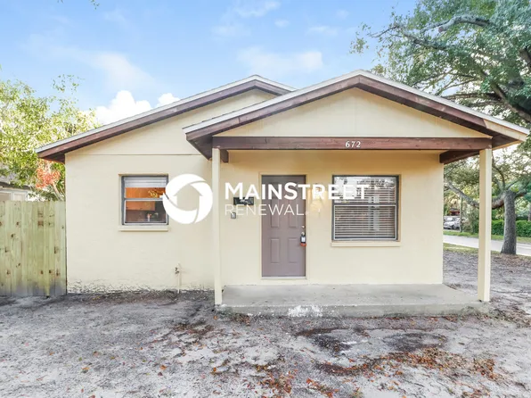 672 28th Ave S, Saint Petersburg, FL 33705