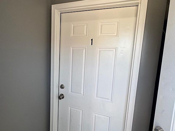 5th image of 1108 N Bond St #1