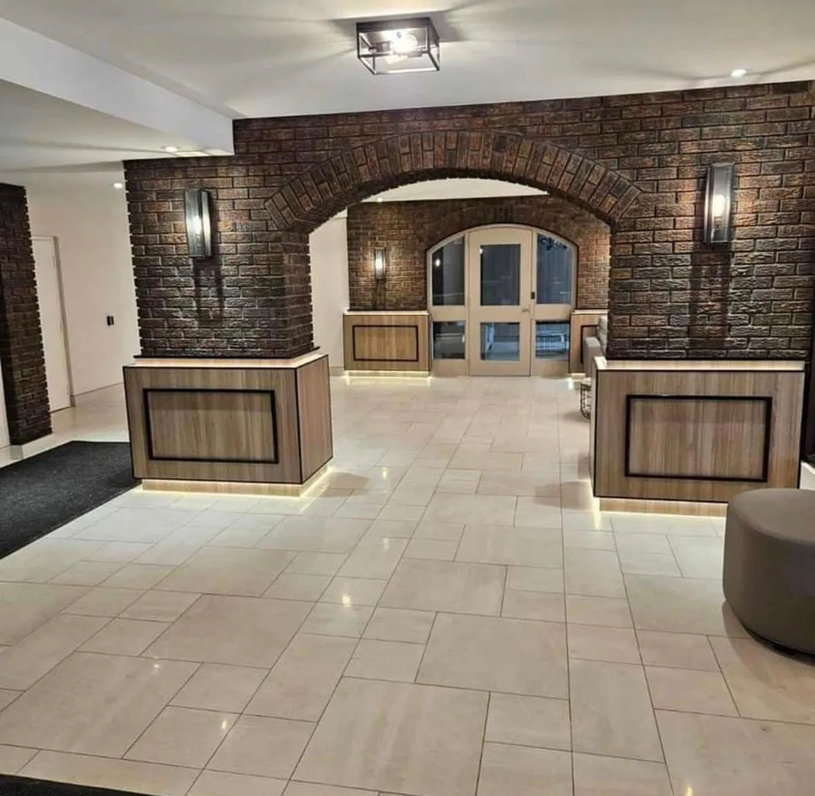 3 bed, $2,800 — Photo 2