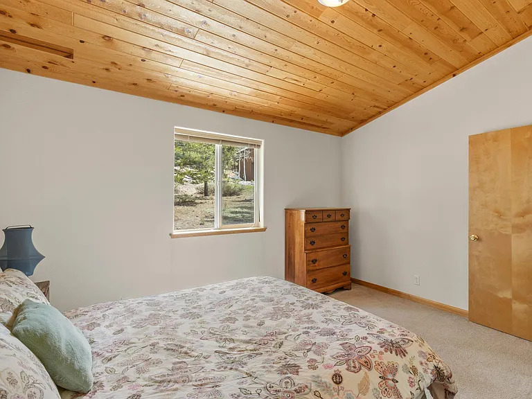 15400 Wolfgang Rd — Photo 27