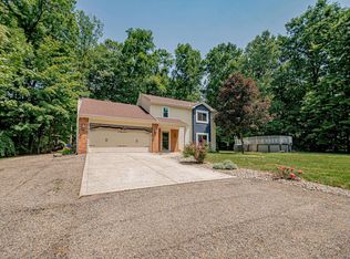 1625 E Wildwood Dr, Columbia City, IN 46725