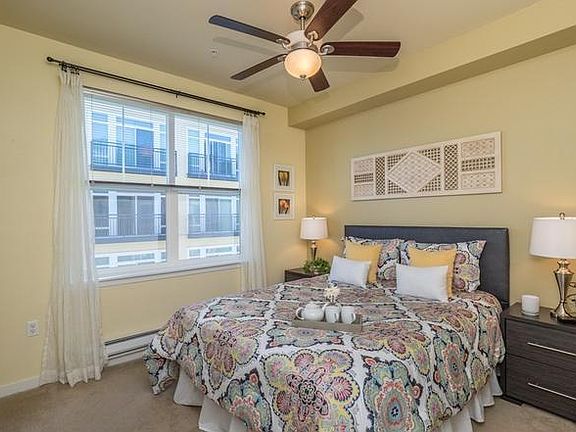 4th image of 16141 Cleveland St #5