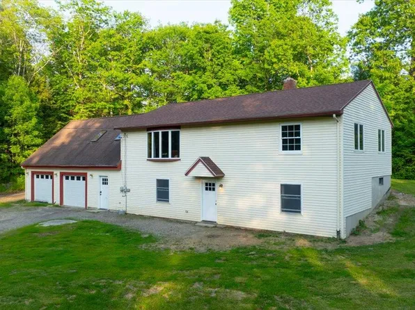 138 Lane Road, Mechanic Falls, ME 04256