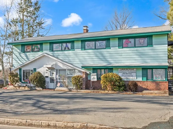 600 E Ashland St, Brockton, MA 02302