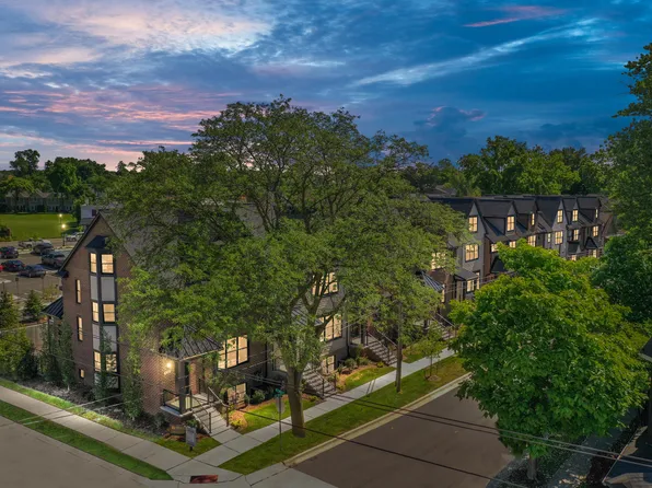 684 Maple, Plymouth, MI 48170