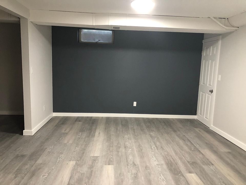 Unit C bedroom