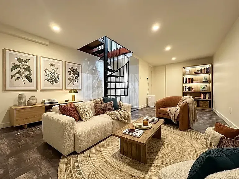 3 Quincy St #1D — Photo 1
