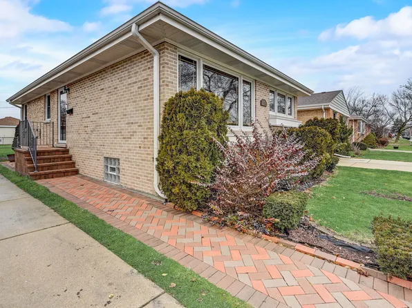 4844 N Nordica Ave, Chicago, IL 60656