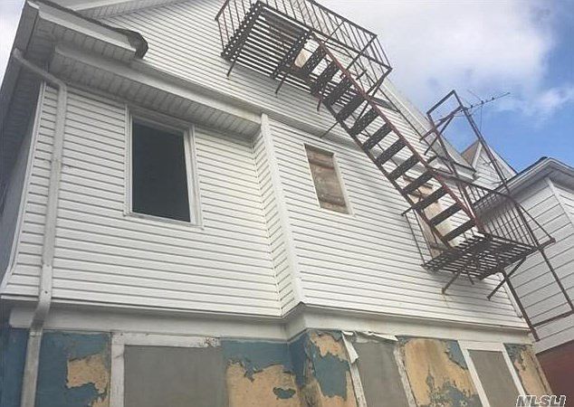 2nd image of 14616 Lakewood Ave APT 3