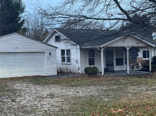 2816 Carter Ave, Erie, PA 16506