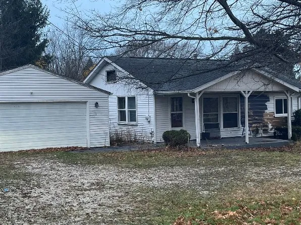 2816 Carter Ave, Erie, PA 16506