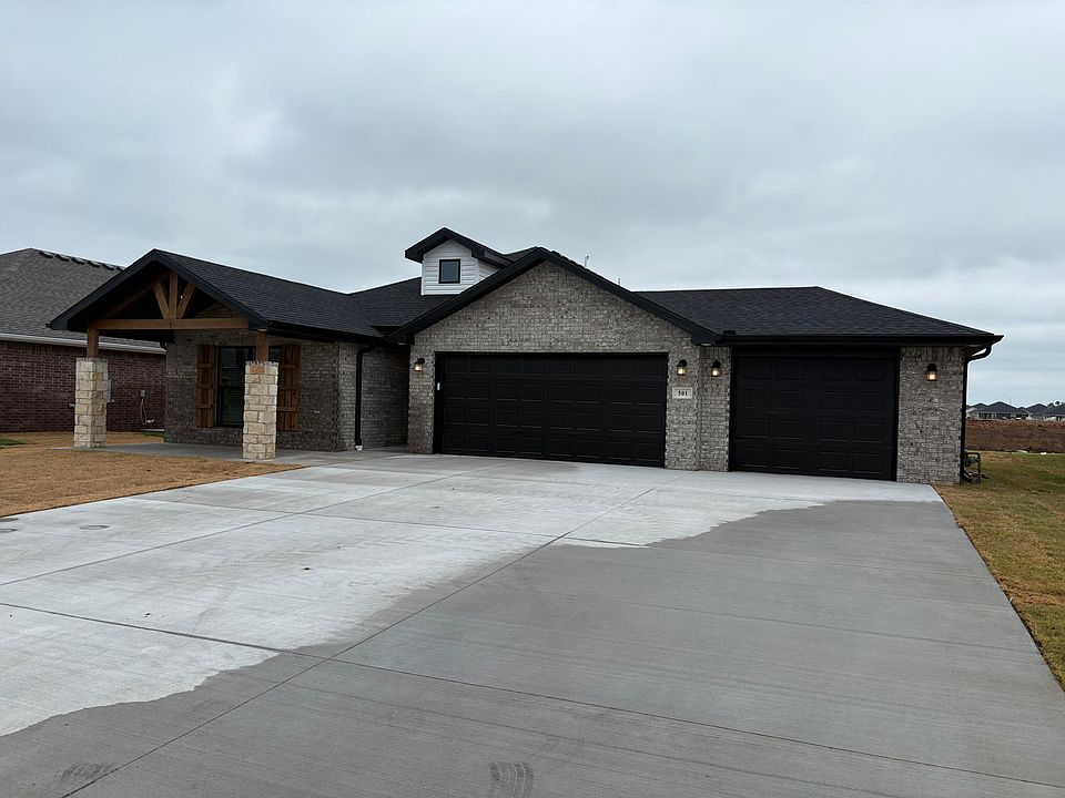 1st image of 501 Molly Dean Drive