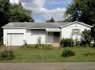 605 Geneva St, Springdale, AR 72762