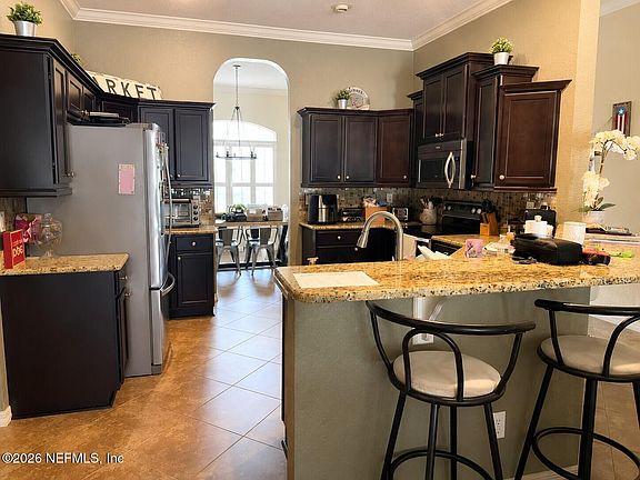 4th image of 4535 SE 34TH PL Place