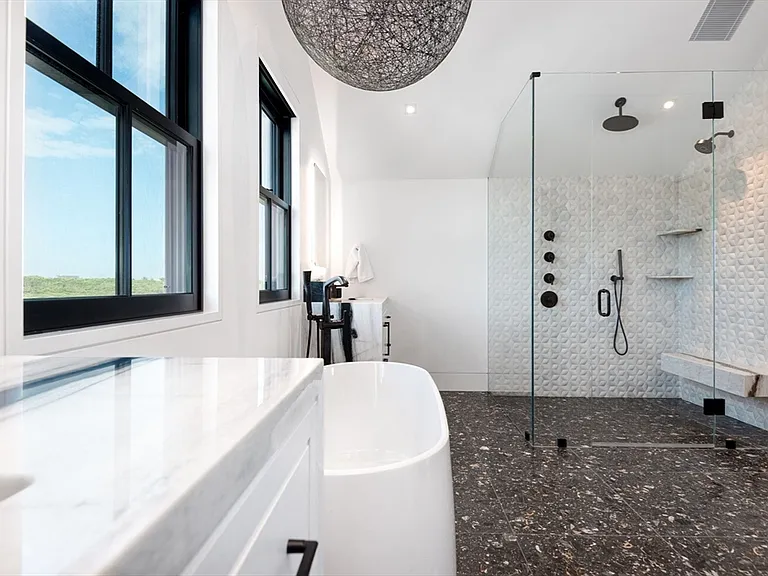 30 Devon St #THE BIG DIP — Photo 31