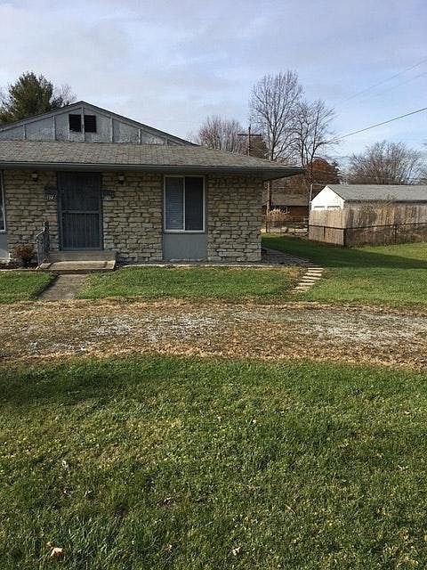 2BR, 1BA Single Level Duplex