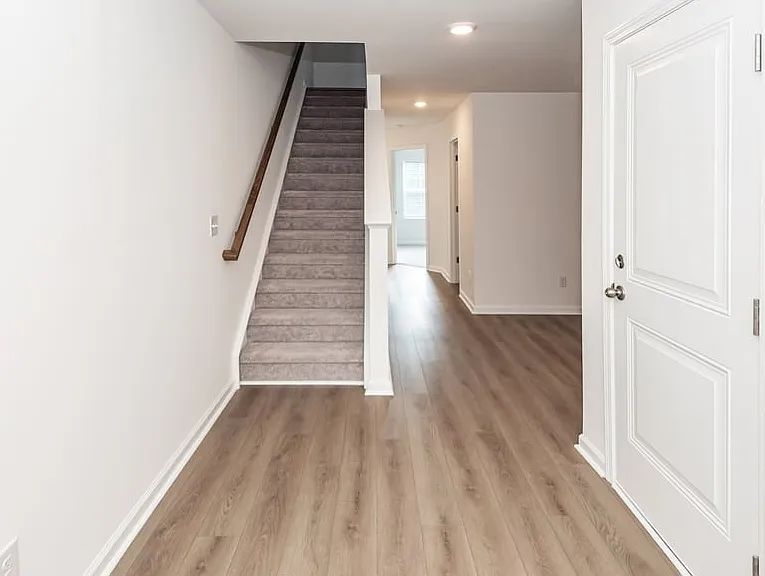 4633 Forest Hills Dr #1303 — Photo 4