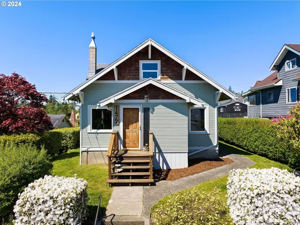 1477 6th St, Astoria, OR 97103