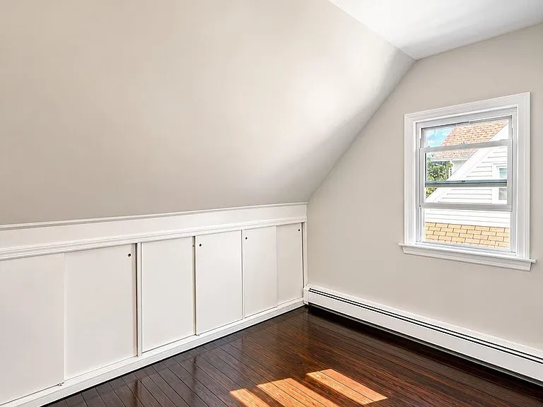 79 Division St S #3 — Photo 8