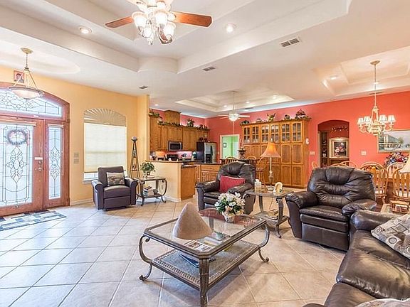 2nd image of 2301 Fairway Ct