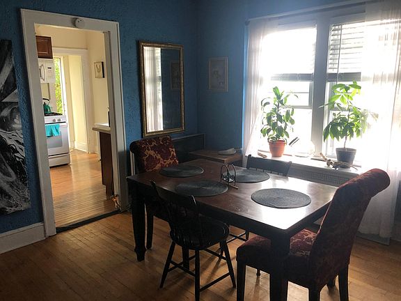 5th image of 209 Gordon Ave Floor 1