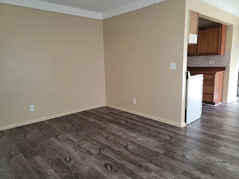 16470 E Nine Mile Rd #104 — Photo 12