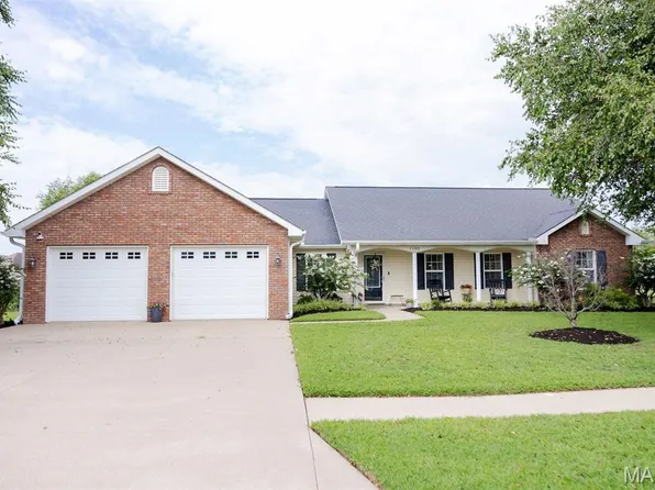 1105 Tulip Trce, Sikeston, MO 63801