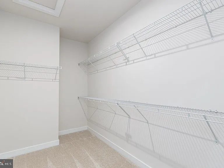1687 Dunnington Pl — Photo 18