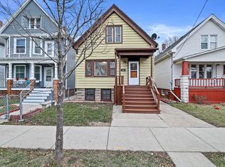 2052 S 17th St, Milwaukee, WI 53204