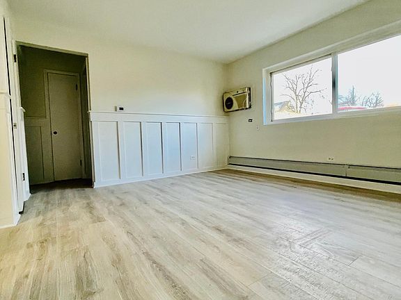 3rd image of 1101 Harlem Ave APT 101