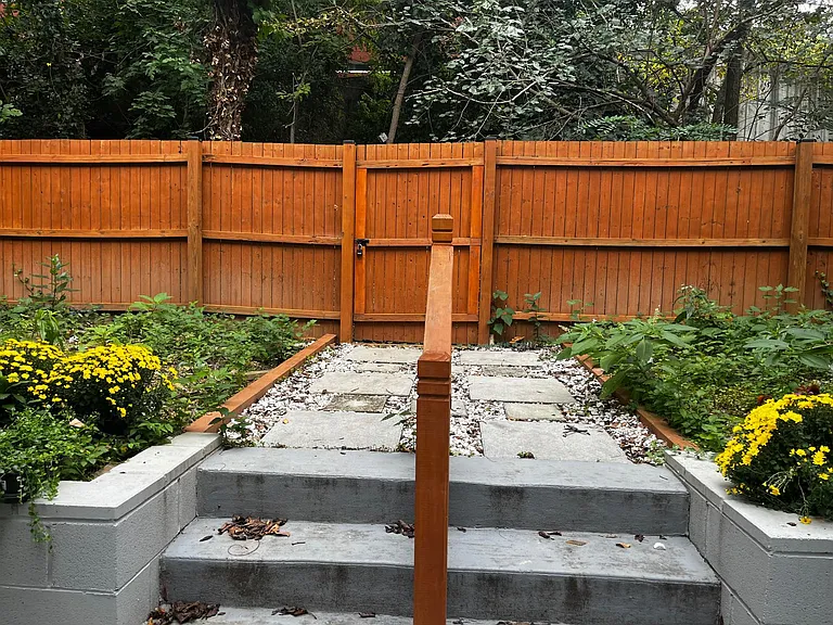 1505 W St SE #1 — Photo 15