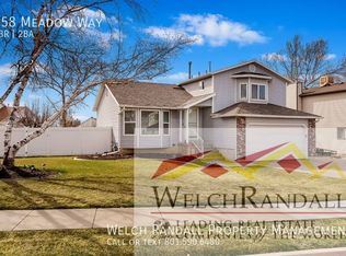 958 Meadow Way Dr E, Layton, UT 84041