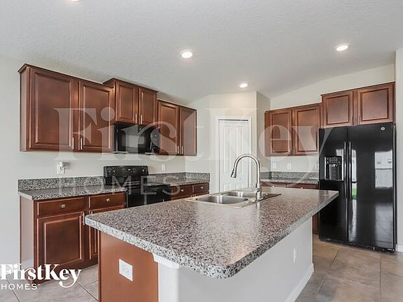4th image of 6710 Trent Creek Dr
