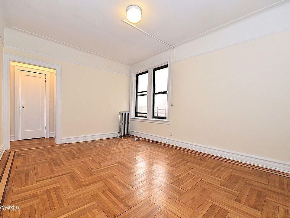1st image of 3150 33rd St APT 2b