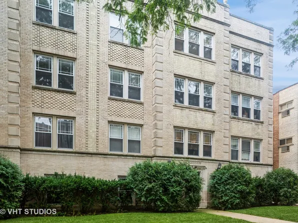 806 Dobson St APT 3, Evanston, IL 60202