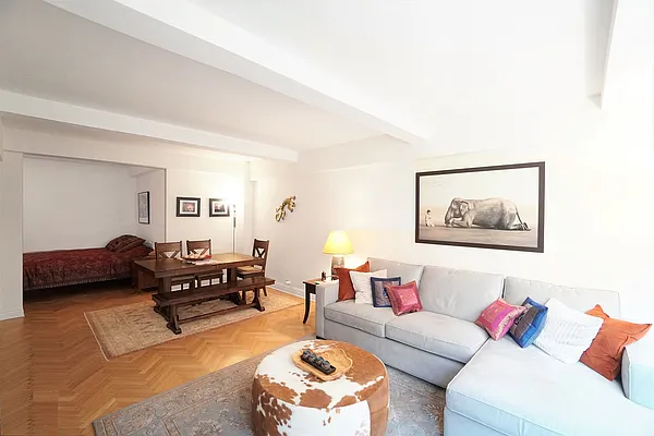 Sold by Renetta Real Estate | media 7